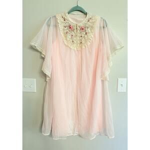 Vintage Gilead Pink Sheer Peignoir Set Nightgown & Robe M Medium Embroidered